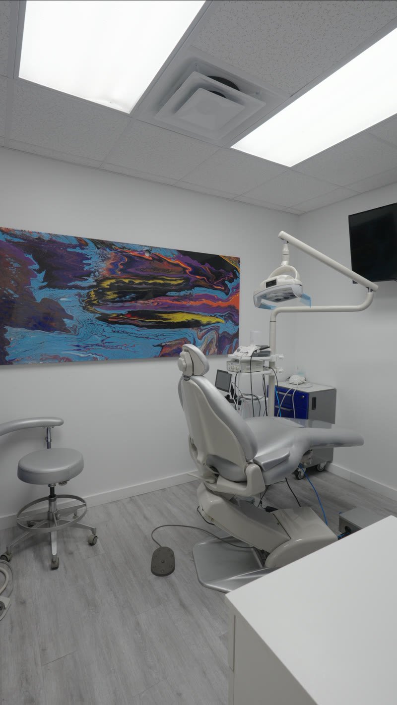 Treatment room at Lumina Dental Studio in Pompano Beach